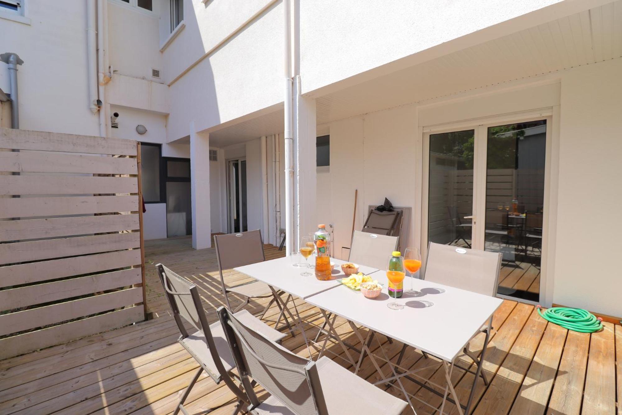 Le Spazioso - T3 Arcachon Avec Terrasse Privative Номер фото